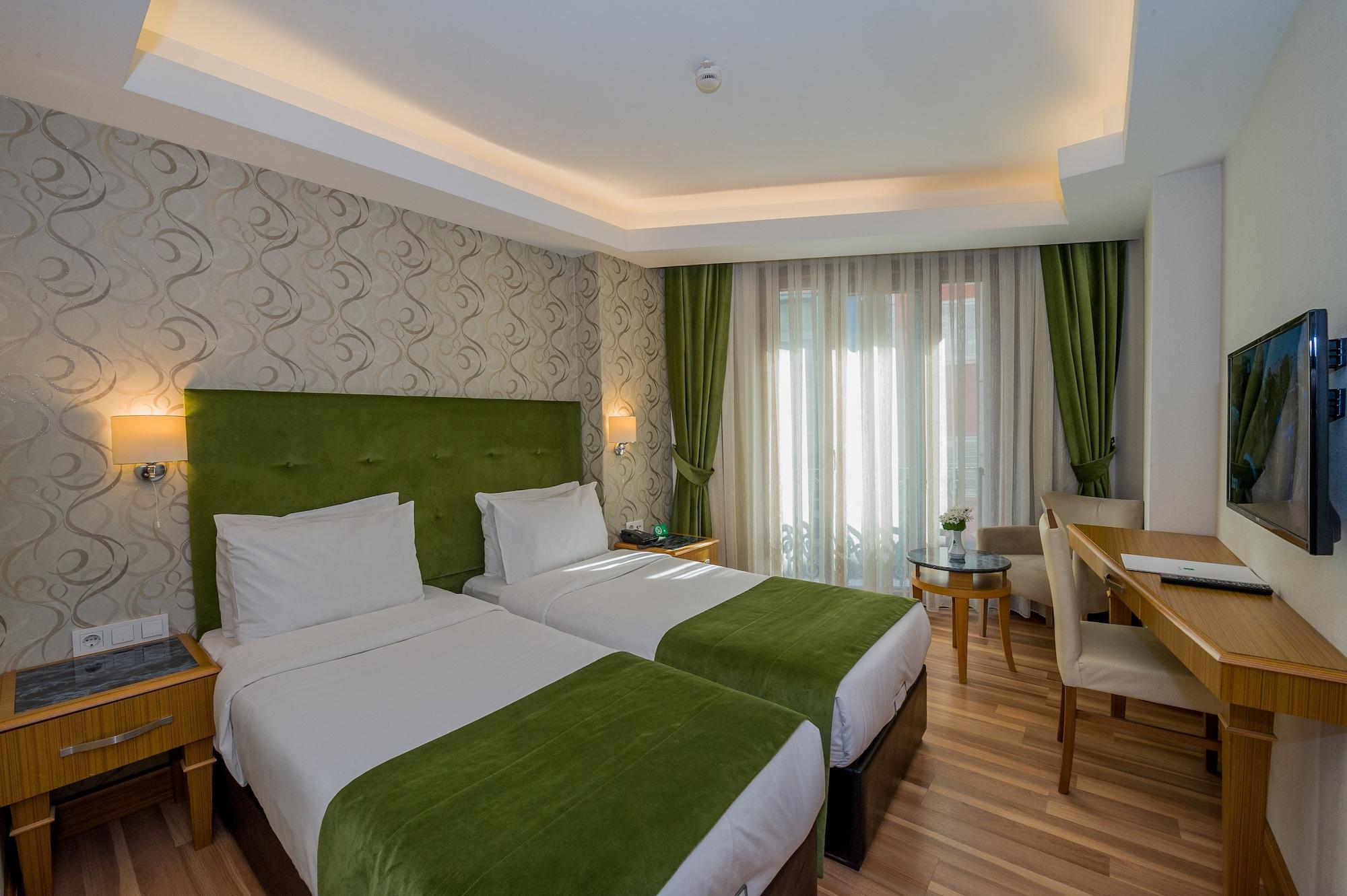 Bizim Hotel Istanbul Exterior photo