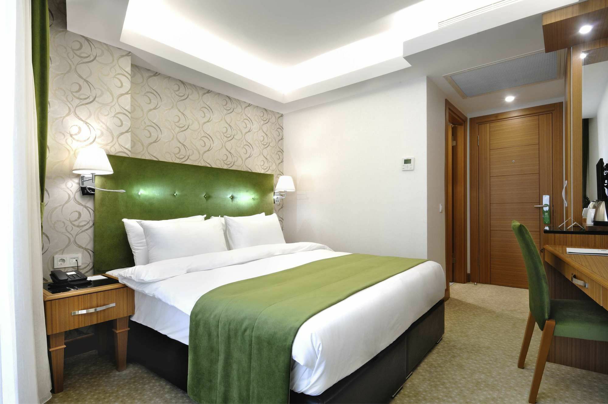 Bizim Hotel Istanbul Exterior photo